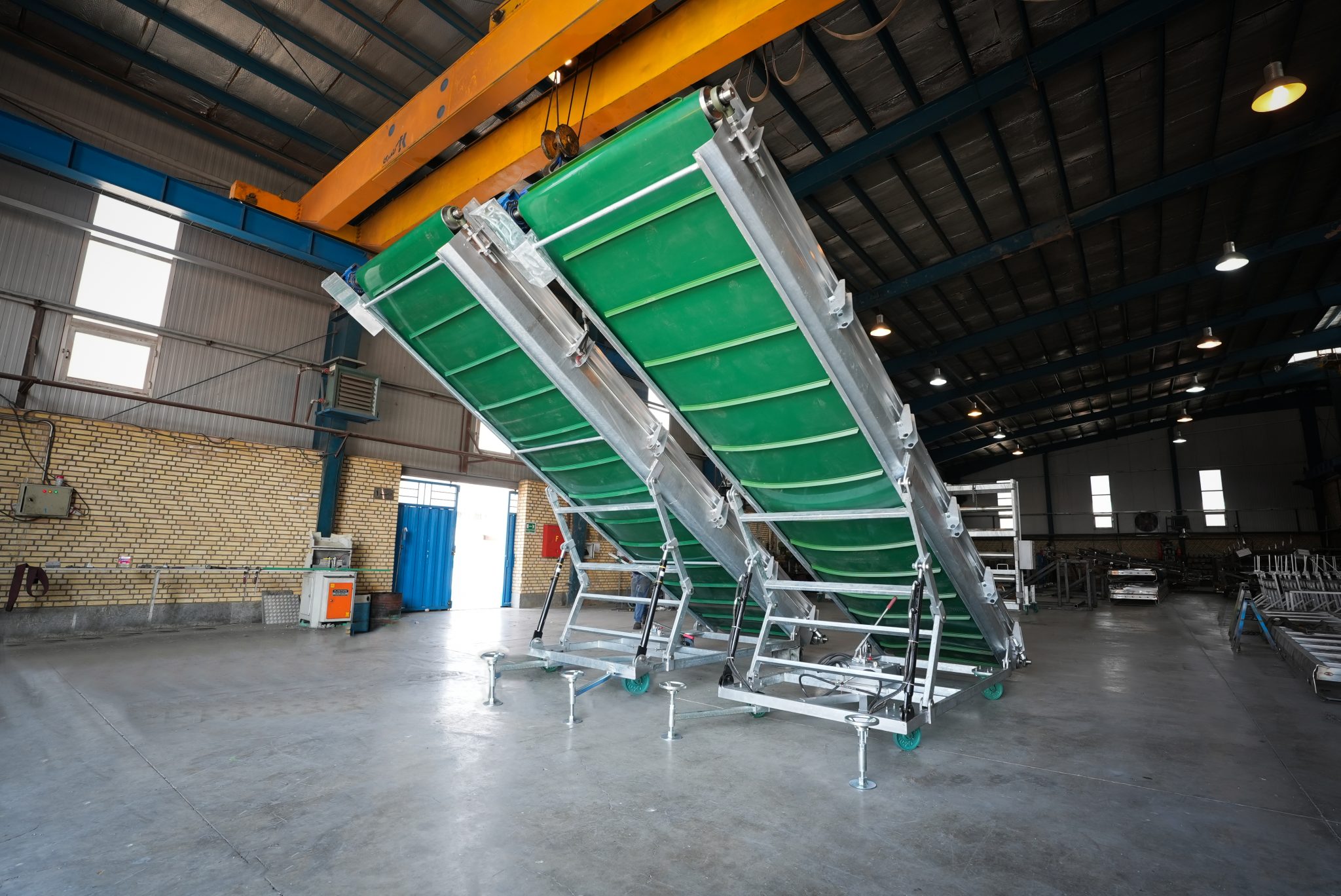 Emptying Conveyor Main View