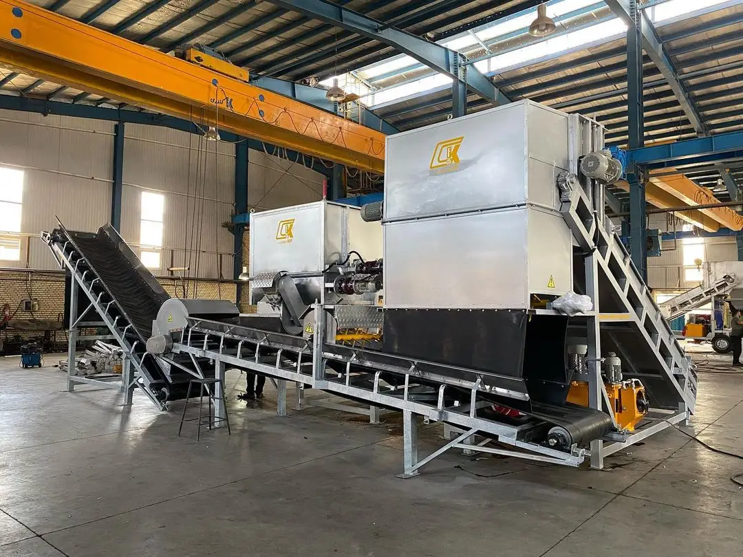 MIXING LINE MACHINE3 — Phase I composting equipment