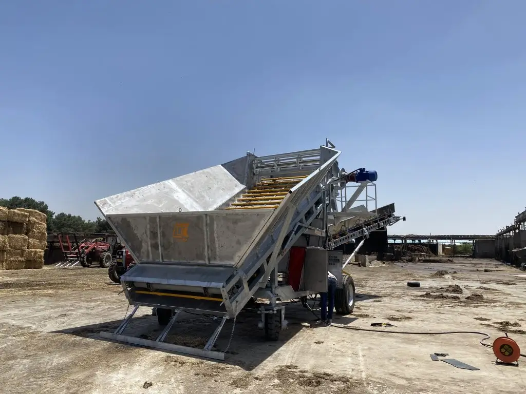 Bunker Filler machine — Phase I composting equipment